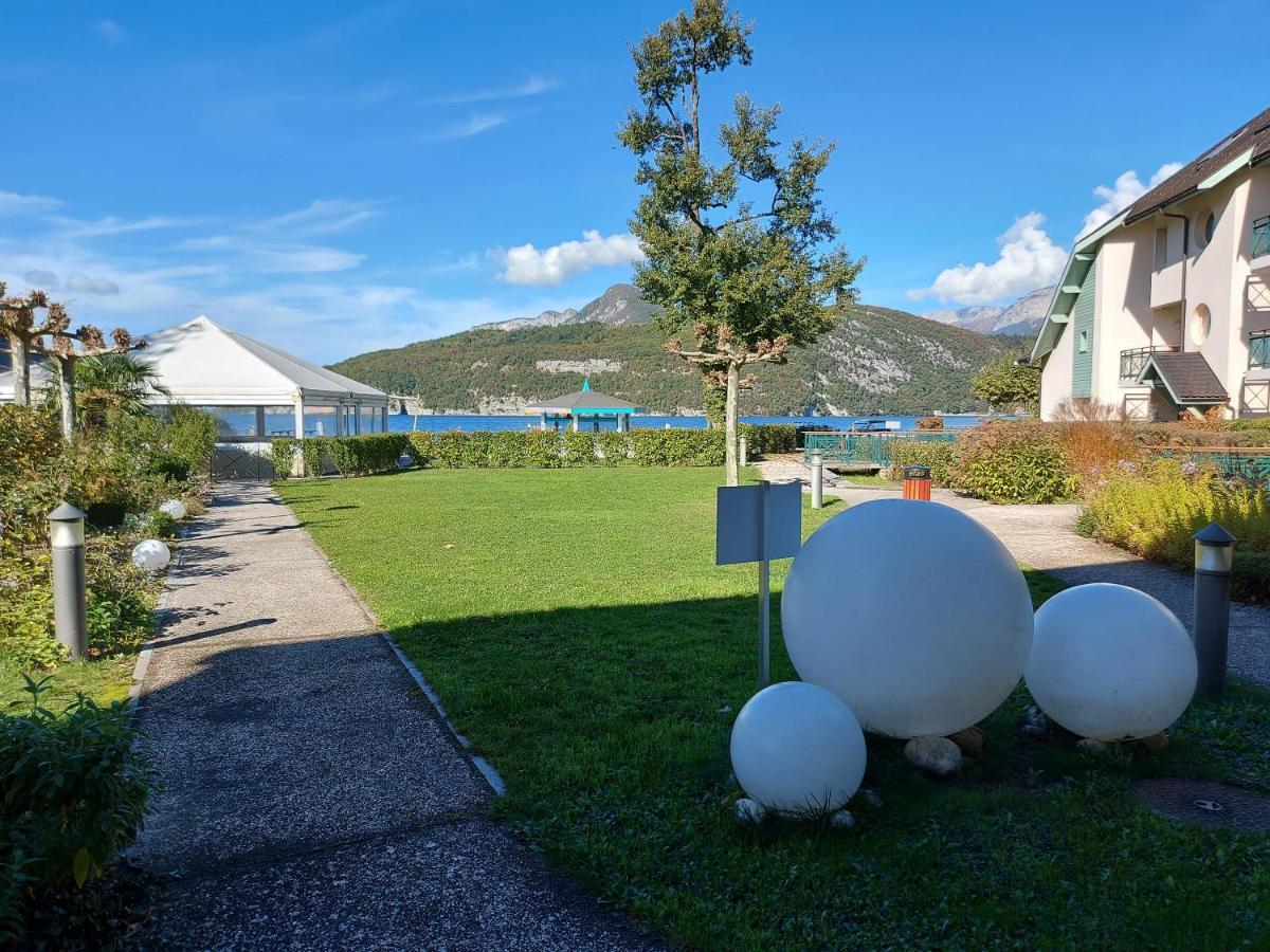 Studio Les Pieds Dans L'Eau Au Bord Du Lac D'Annecy Duingt Bagian luar foto