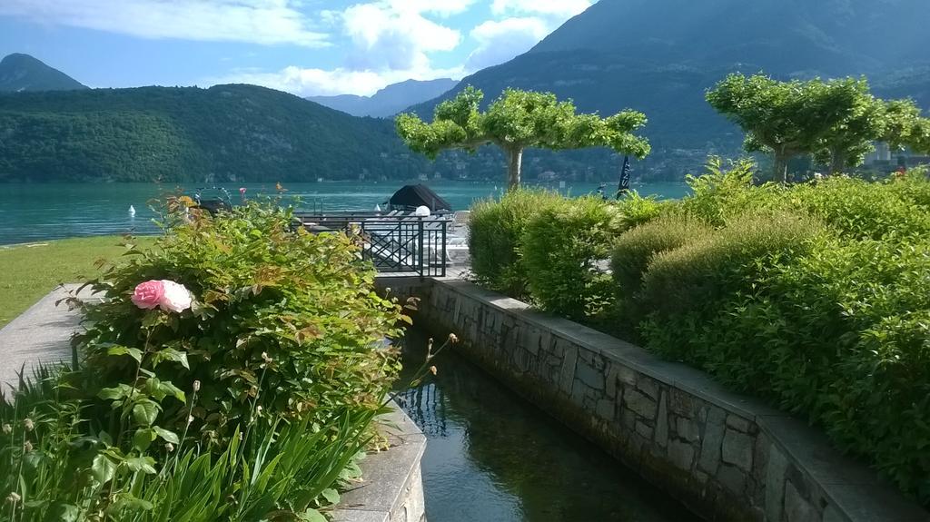 Studio Les Pieds Dans L'Eau Au Bord Du Lac D'Annecy Duingt Bagian luar foto